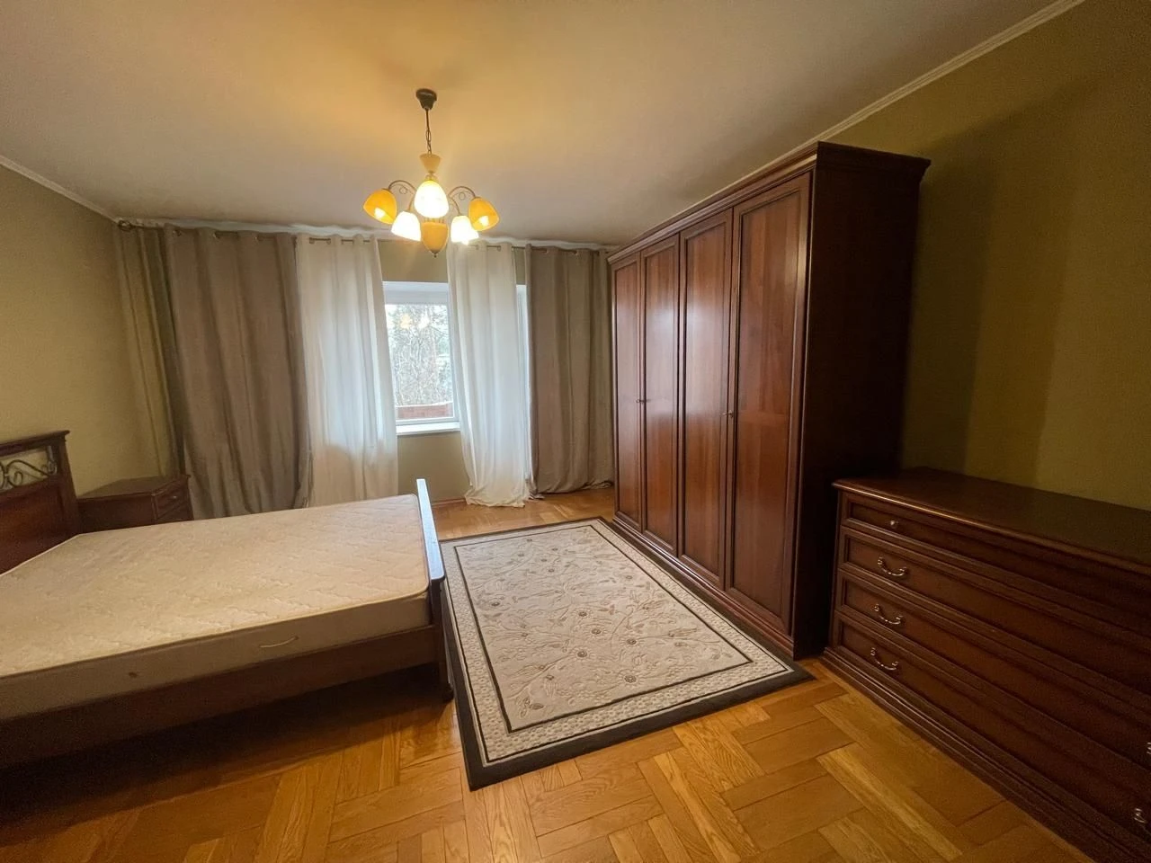 Продам 4 к.квартиру Святошинський р-н Відпочинку Котельников