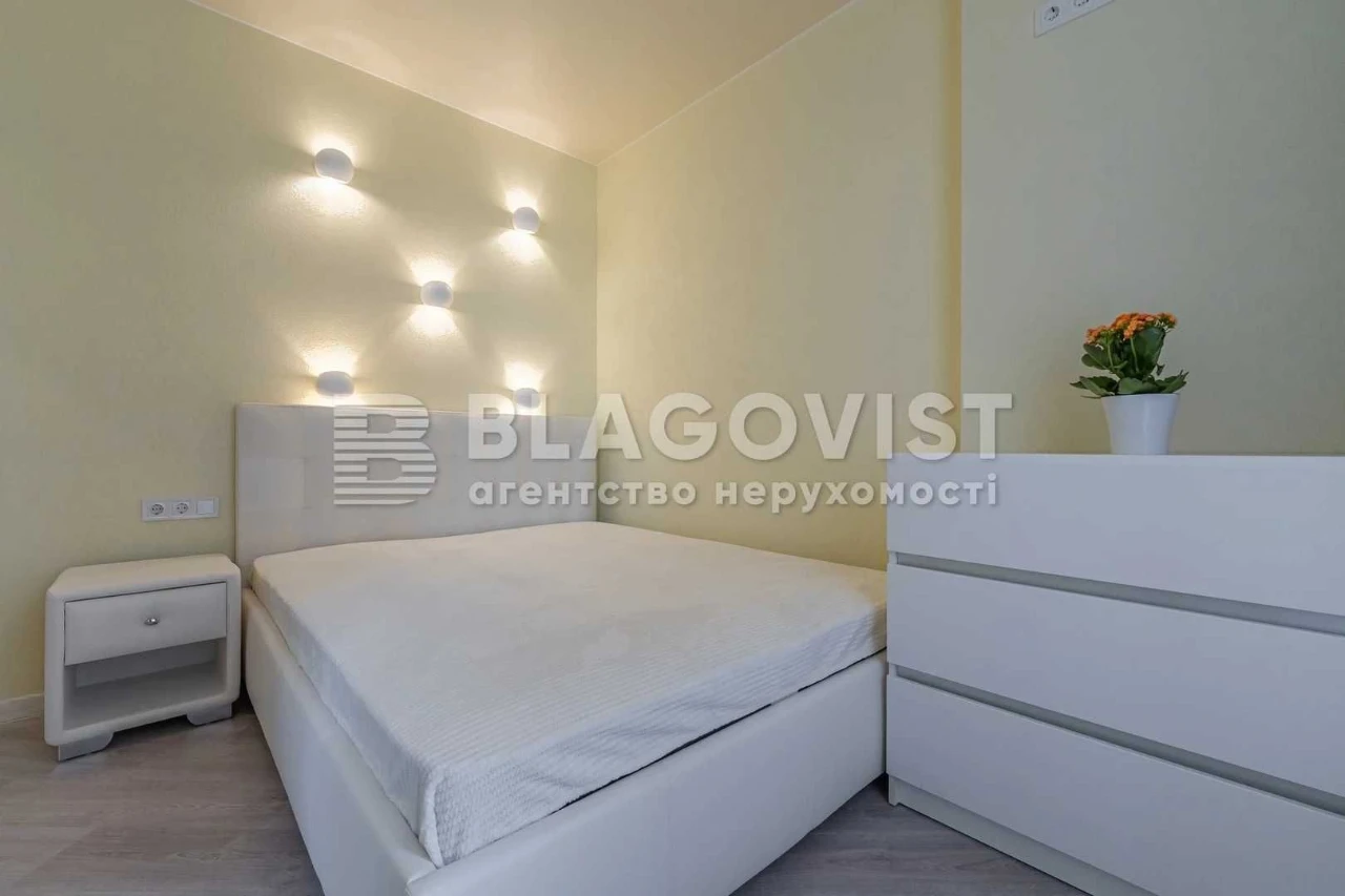 Без %. Продам 2х кім 59м2 ЖК Медовий, вул. Кадецький Гай 10.