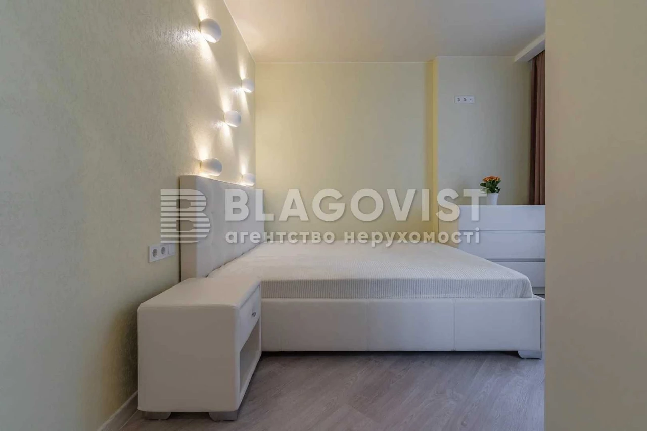 Без %. Продам 2х кім 59м2 ЖК Медовий, вул. Кадецький Гай 10.