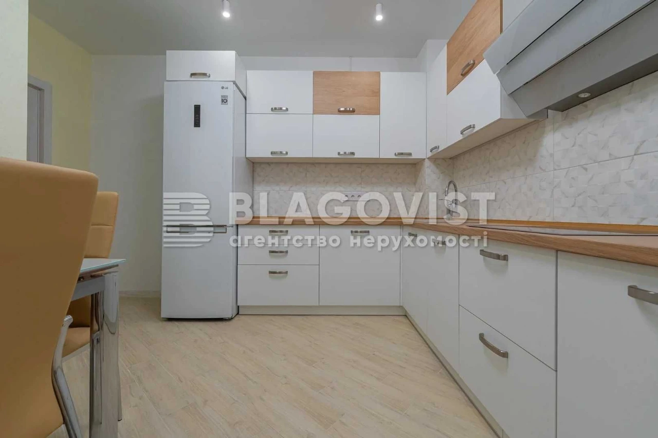 Без %. Продам 2х кім 59м2 ЖК Медовий, вул. Кадецький Гай 10.