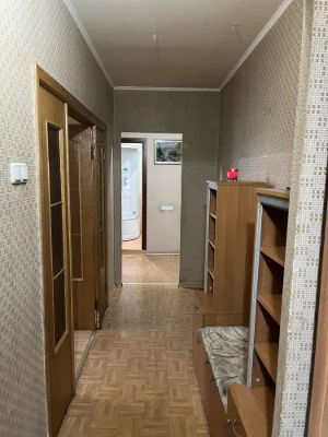 3 rooms, 70m2, 3rd floor, Heroiv Dnipra, 1m2 = 1200 USD