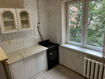 3 rooms, 70m2, 3rd floor, Heroiv Dnipra, 1m2 = 1200 USD