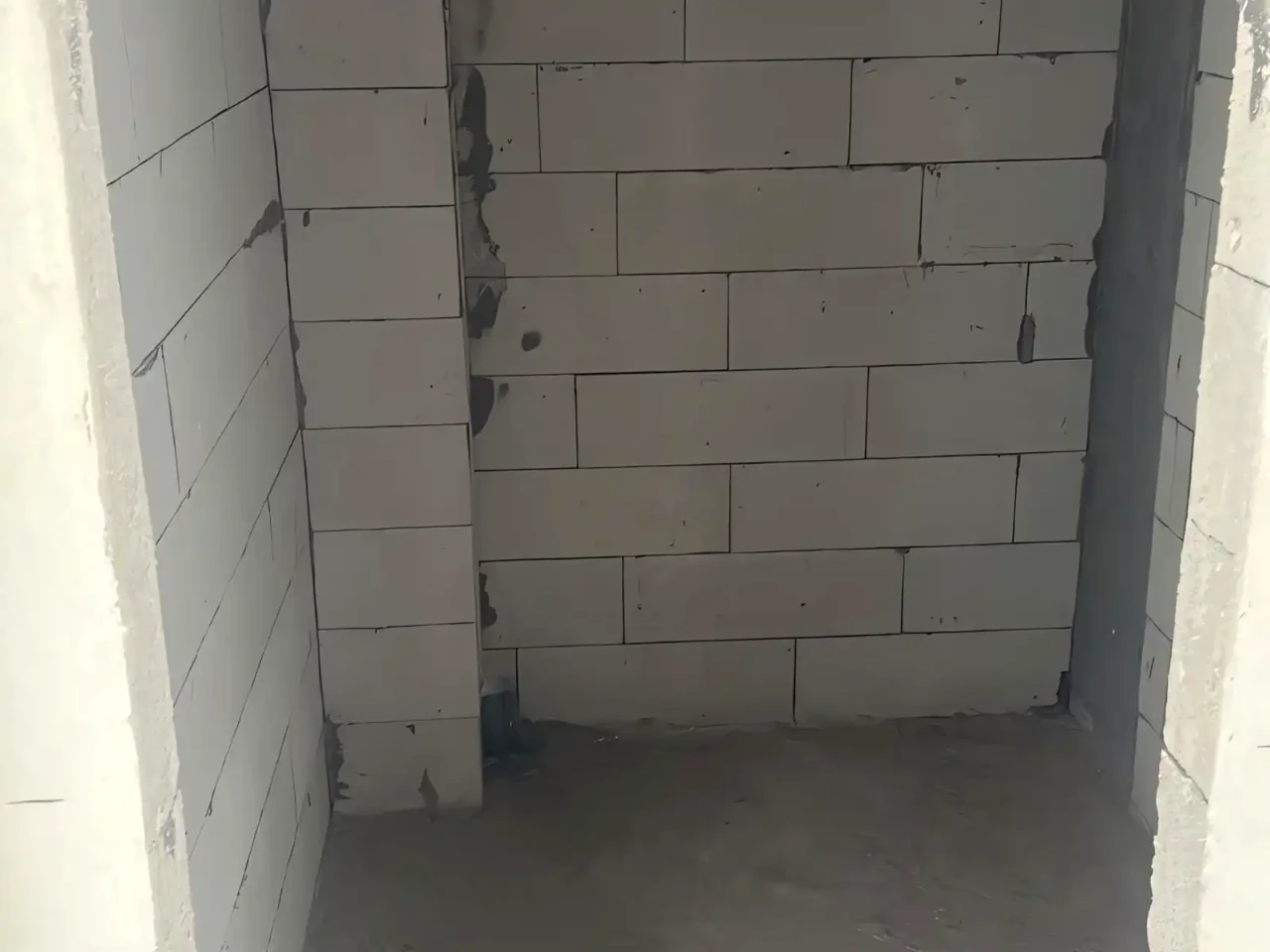 Apartment for sale 2-room. 63.7 m² 15/25 floor.