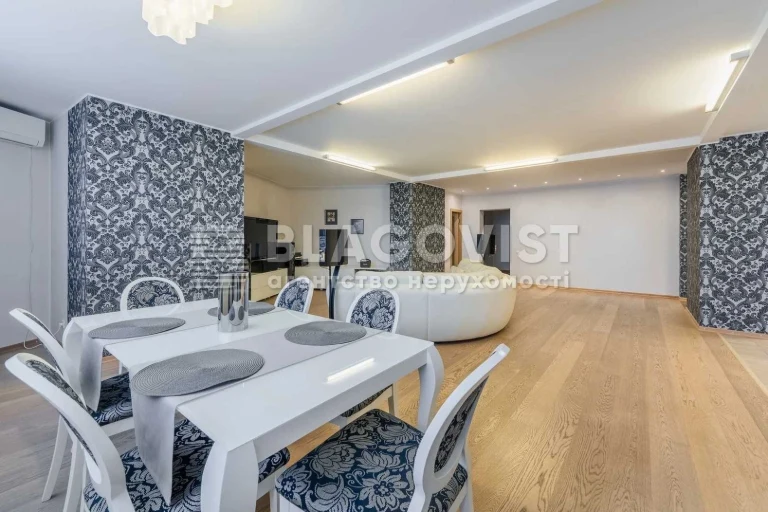 Sale of a 3-room warm apartment 172 m2 Sribnokilska 2a, Diadem residential complex