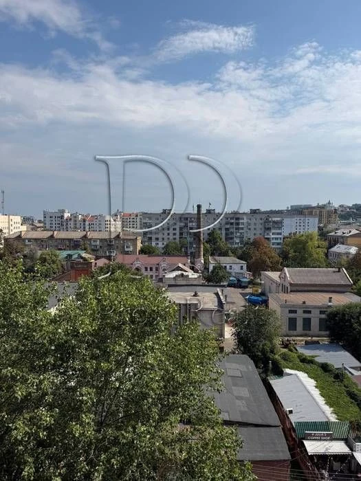 Apartment for sale 3-room metro Tarasa Shevchenko / Poshtova st.