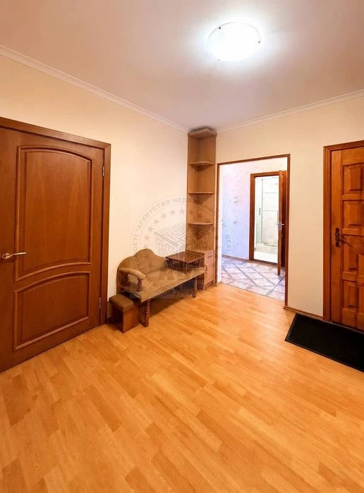 3-room apartment with furniture for sale