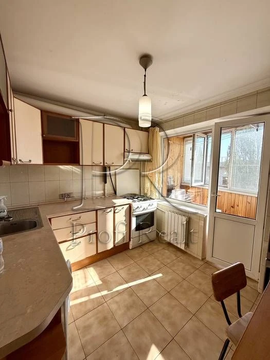 Продаж 1 кім.кв Зодчих/Курбаса/Жуля Верна/Тулузи/Руденка/Кіл