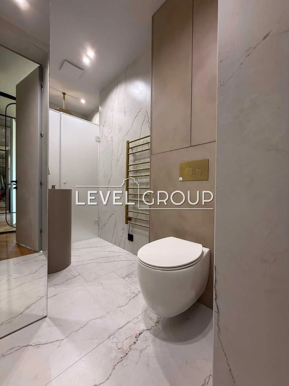 Designer 4k apartment for sale in Obolon Residenses, Obo Ave.