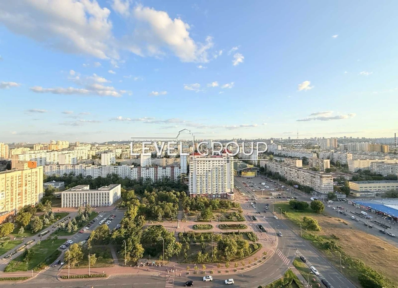 Designer 4k apartment for sale in Obolon Residenses, Obo Ave.