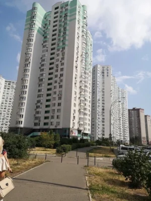Продаж квартири з ремонтом 53м2 Єлизавети Чавдар 11, метро О