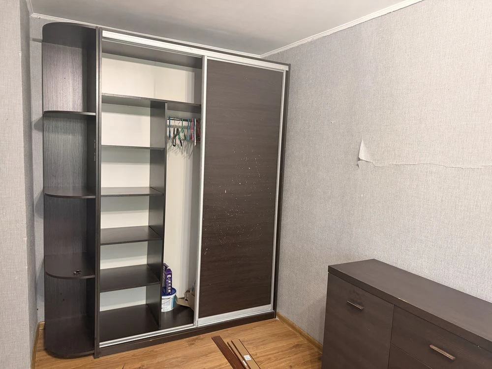 Продам 2-х.кв. ул.Заслонова,22. Дарница.