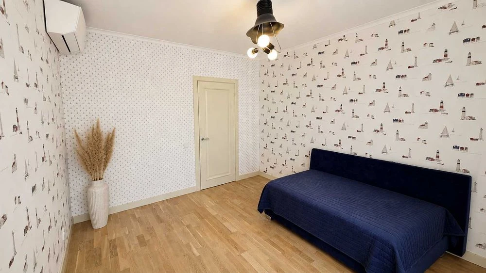 Продаж 4-х кімн. квартири в ЖК Квартет, Липківського 16-В