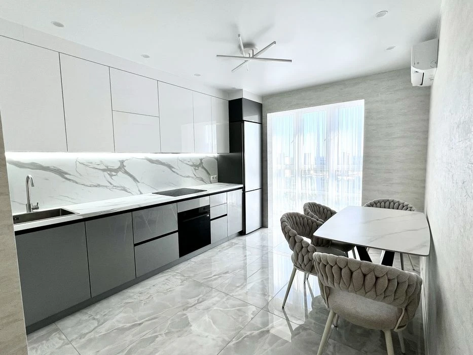 Продажа 2-к квартири ЖК Патріотика,Богуслав, вул.Бориса Гмир