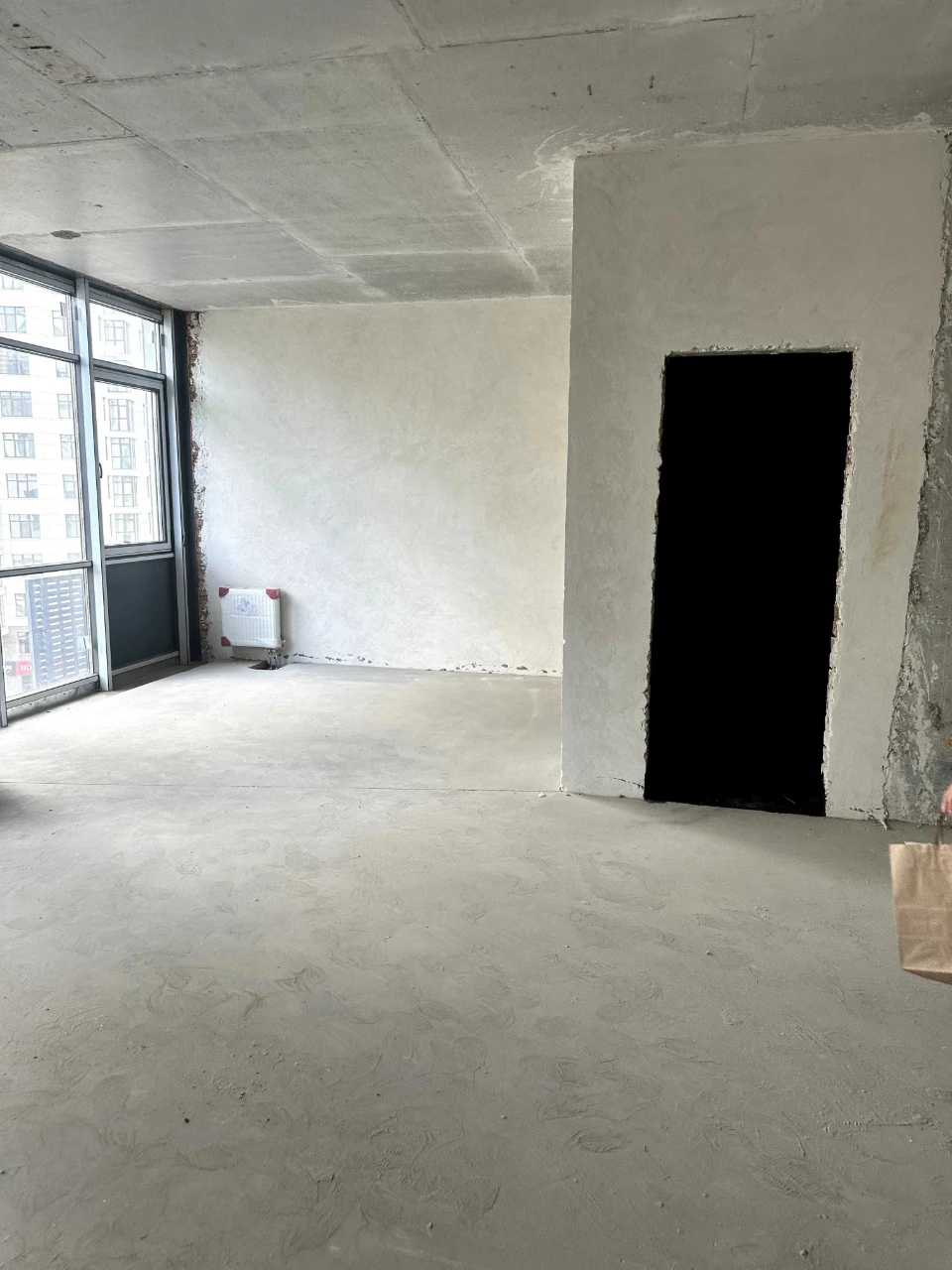 Sale of a 2-room apartment without renovation, residential complex Novopecherskie Lypky Ve