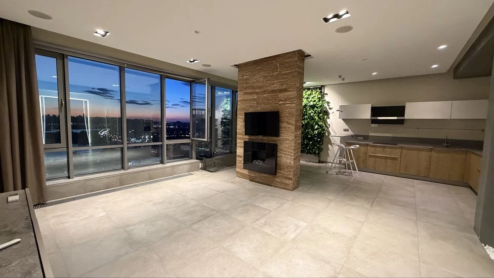 Продаж видової в  ЖК RiverStone Рівер Стоун Дніпровська набе