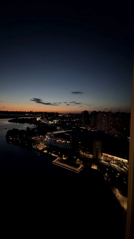 Продаж видової в  ЖК RiverStone Рівер Стоун Дніпровська набе