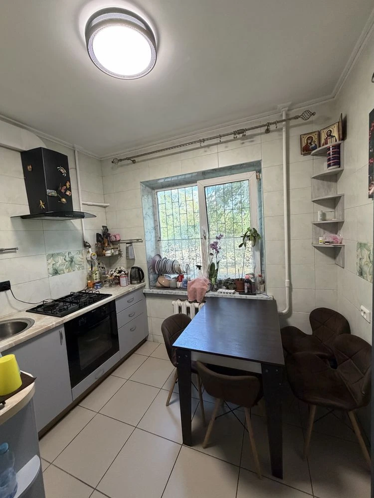 Apartment for sale 2k Zdolbunivska, 3 Kyiv