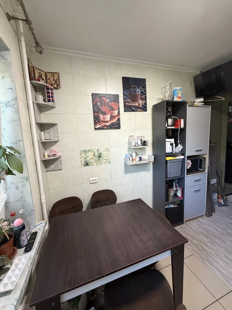 Apartment for sale 2k Zdolbunivska, 3 Kyiv