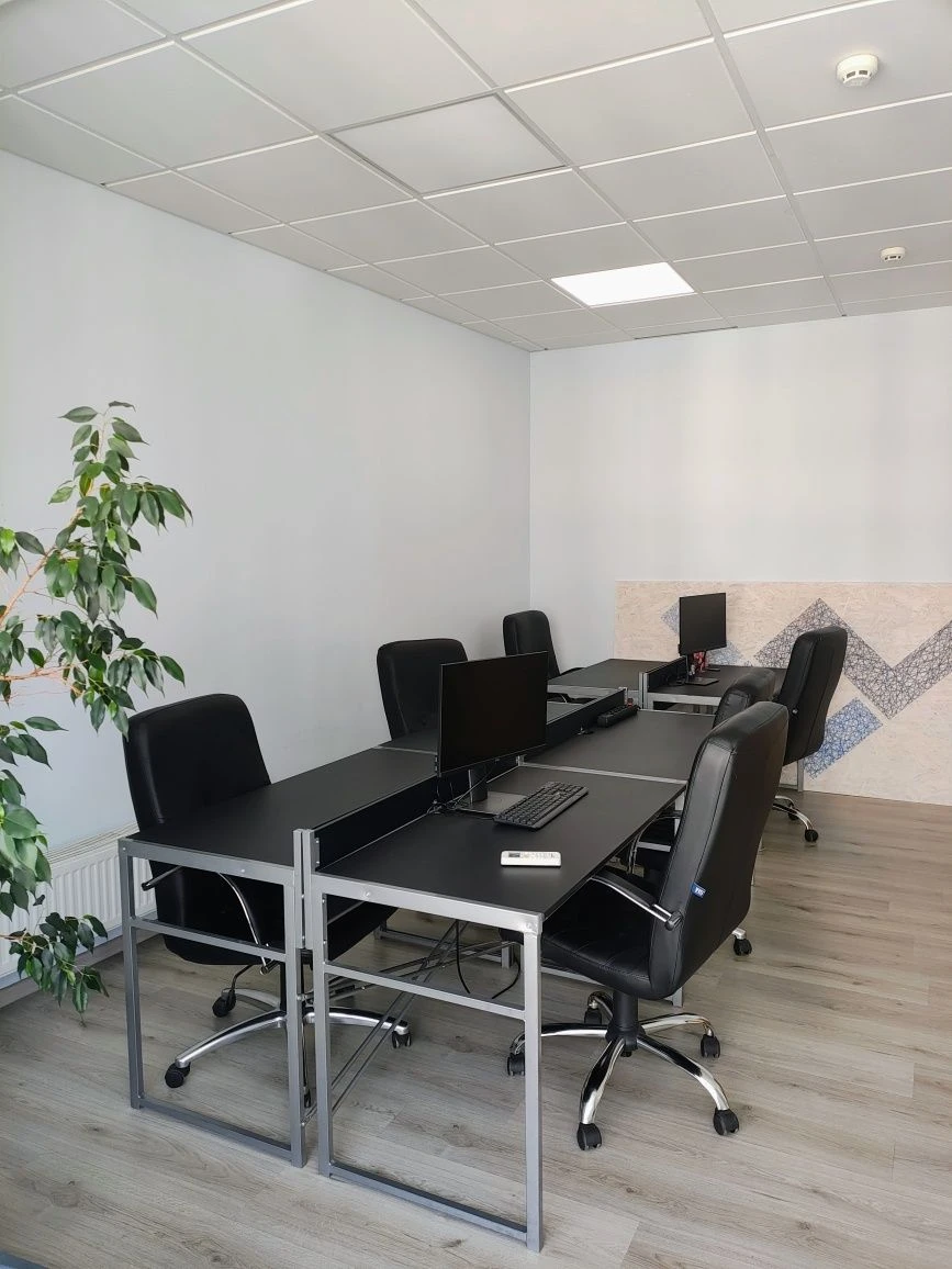 For sale 6-room apartment in Holosiivskyi residential complex Sonyachna Brama. Zdanovs