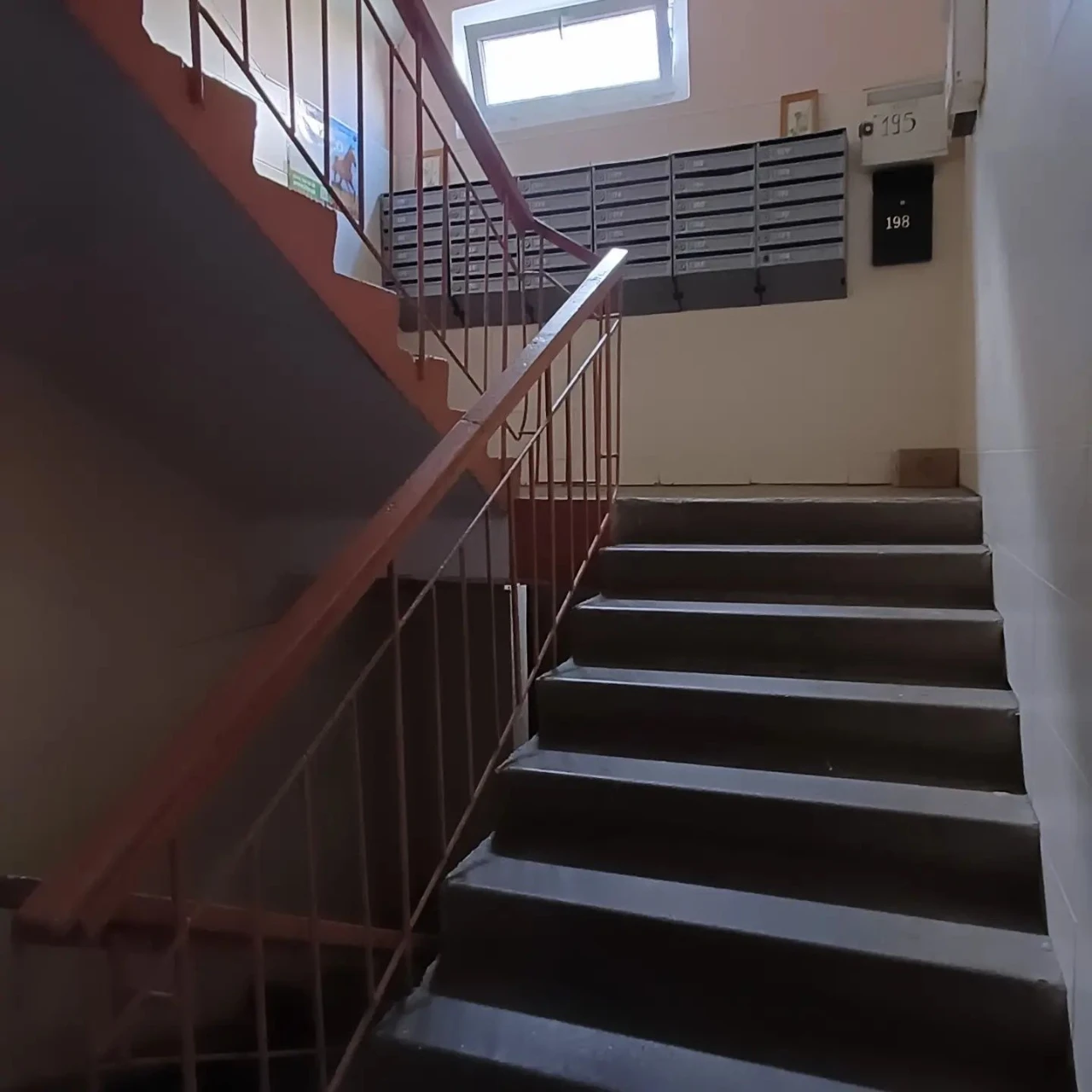 2-room apartment for sale, Petro Hryhorenka Avenue, Kyiv