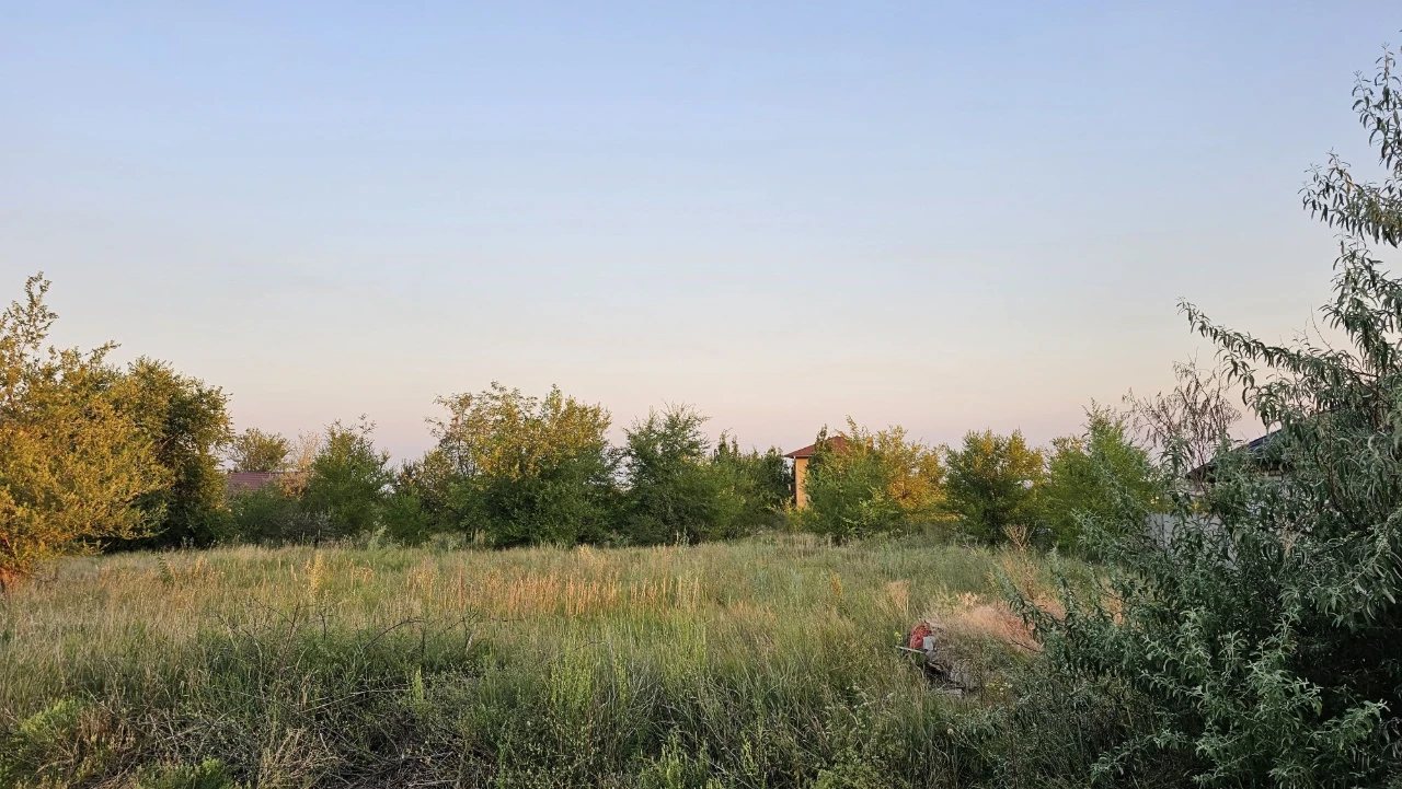 Продам ділянку на Сонячному 1. Вул.Лазурна. 15сот.