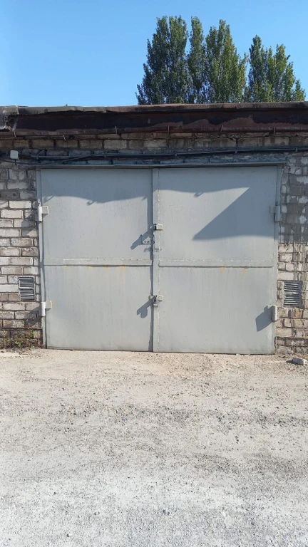 Кап.гараж по вул. Волгоградська 26