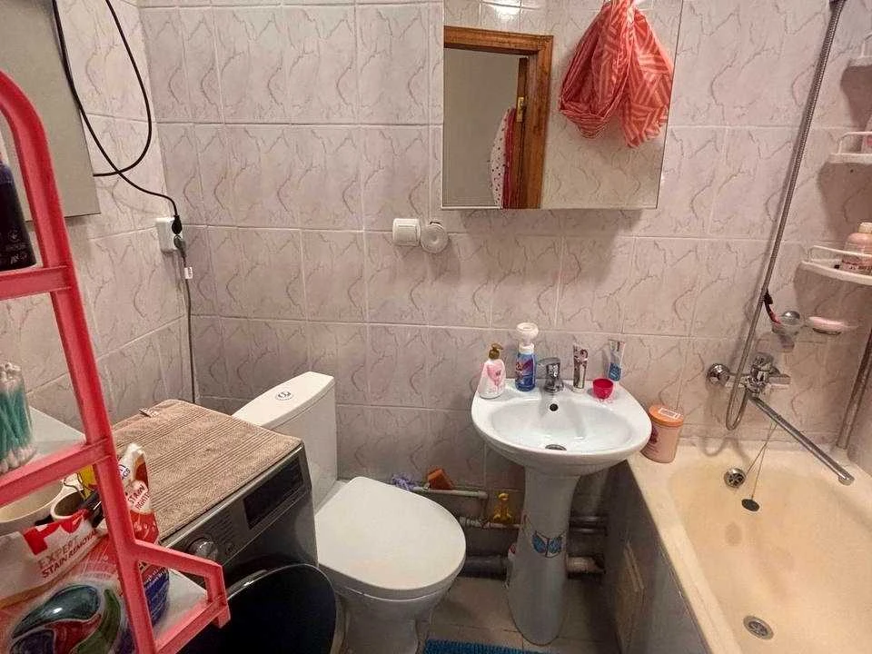 Квартира. Івано-Франківськ, Осипа Сорохтея вул.