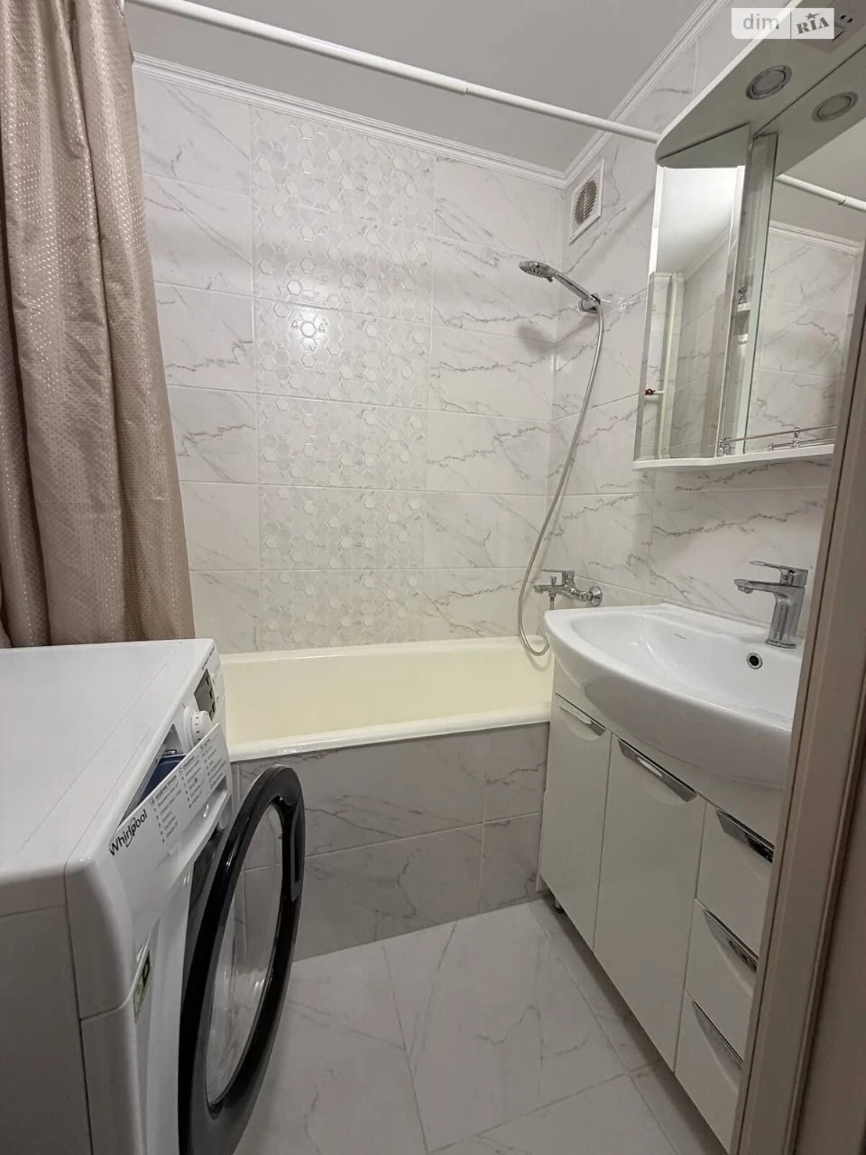 Продаж Квартира Центр