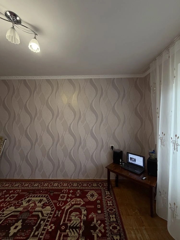 Продаж 3 кімнатної квартири в цегляному будинку, в жилому ст