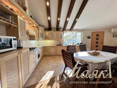 Sale of a cozy house with designer renovation in Voznesen