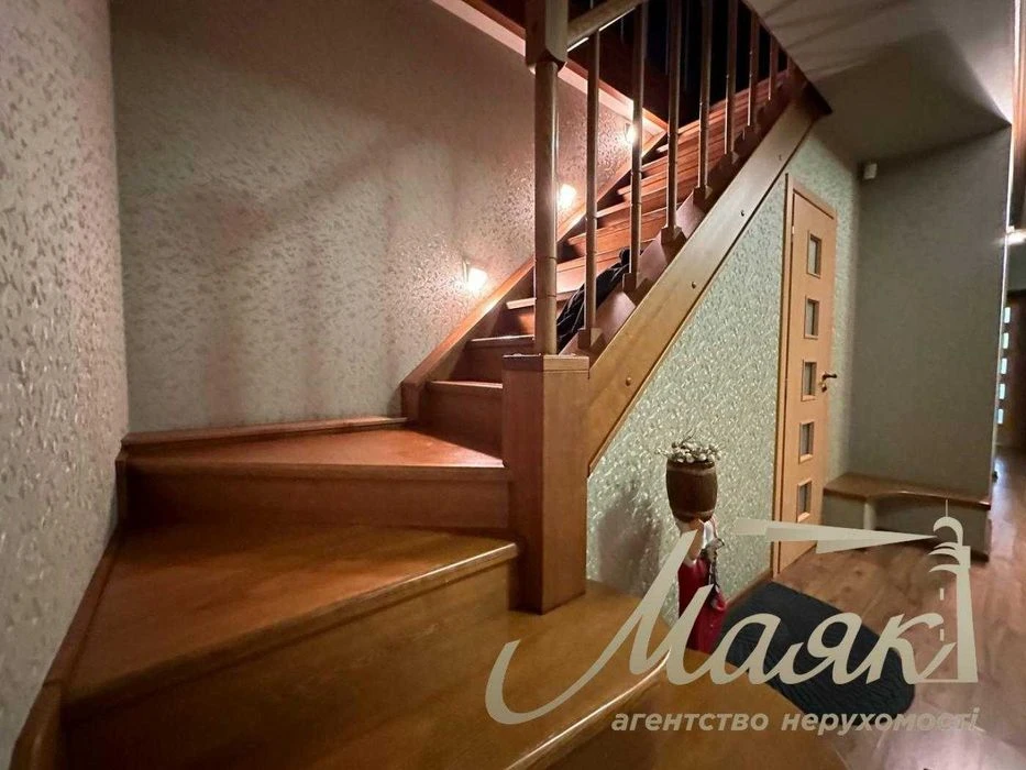 Sale of a cozy house with designer renovation in Voznesen