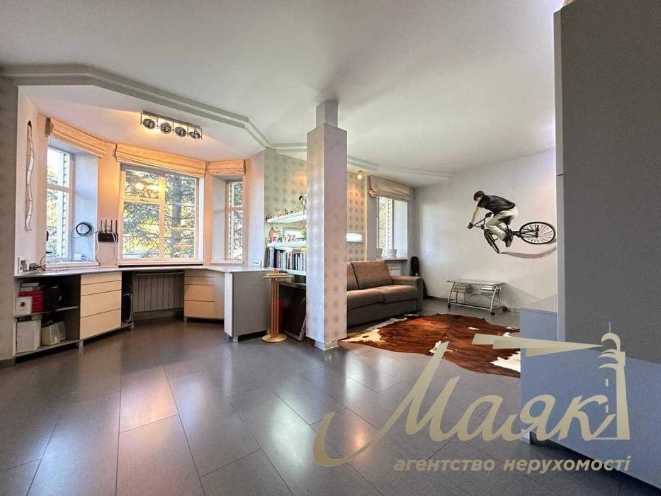 Sale of a cozy house with designer renovation in Voznesen