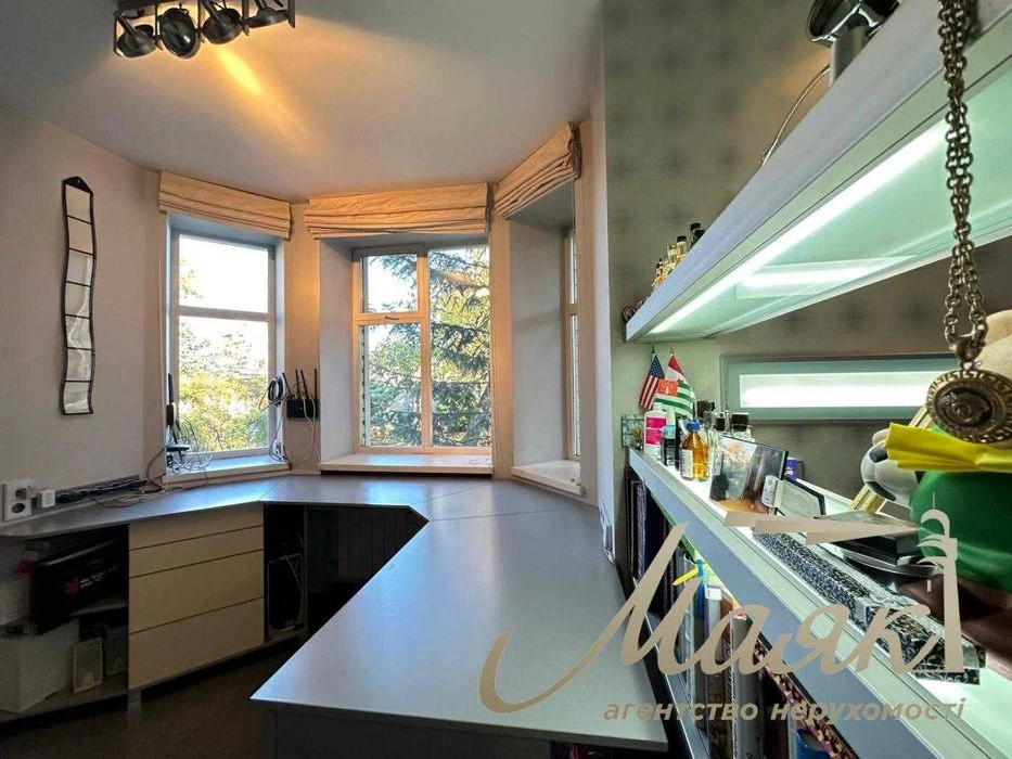 Sale of a cozy house with designer renovation in Voznesen