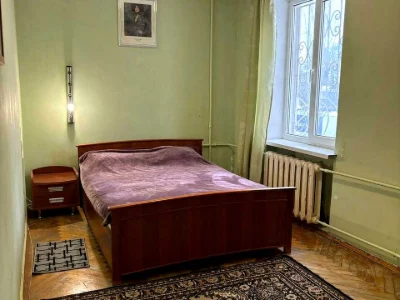 Квартира. Київ, Миколи Міхновського бульв.