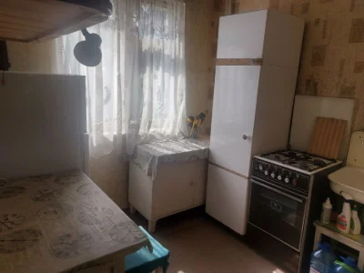 One-room apartment for sale near Palats Sportu metro station