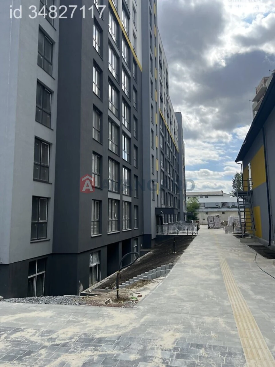 Продаж Квартира Залізничний
