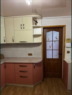 Продається 2-кім квартира з ремонтом Тракт Глинянський