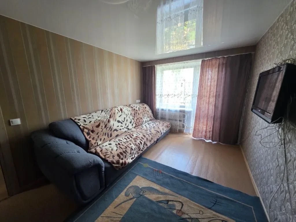 Продам 1к квартиру Науки (Гагарина) пр. 117