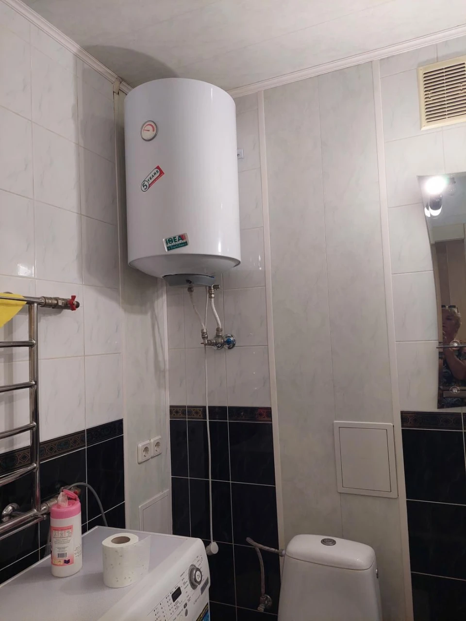 Продам сучасну 1 кімн. на Сонячному, 2 з 9 поверхів