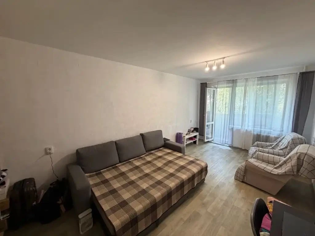 Продам 2х ком  квартиру Победа Перемога-3