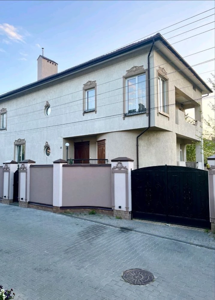 Продаж шикарний будинок з ремонтом і меблями Львів Дрогобиць