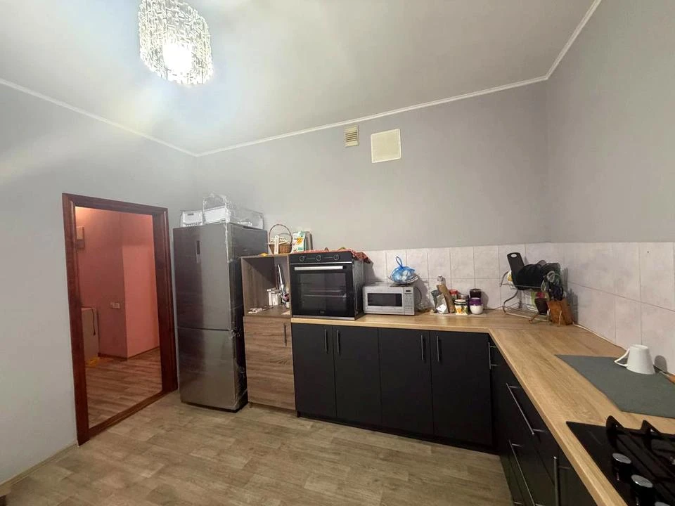 Будинок. Дніпро, Райніса пров.