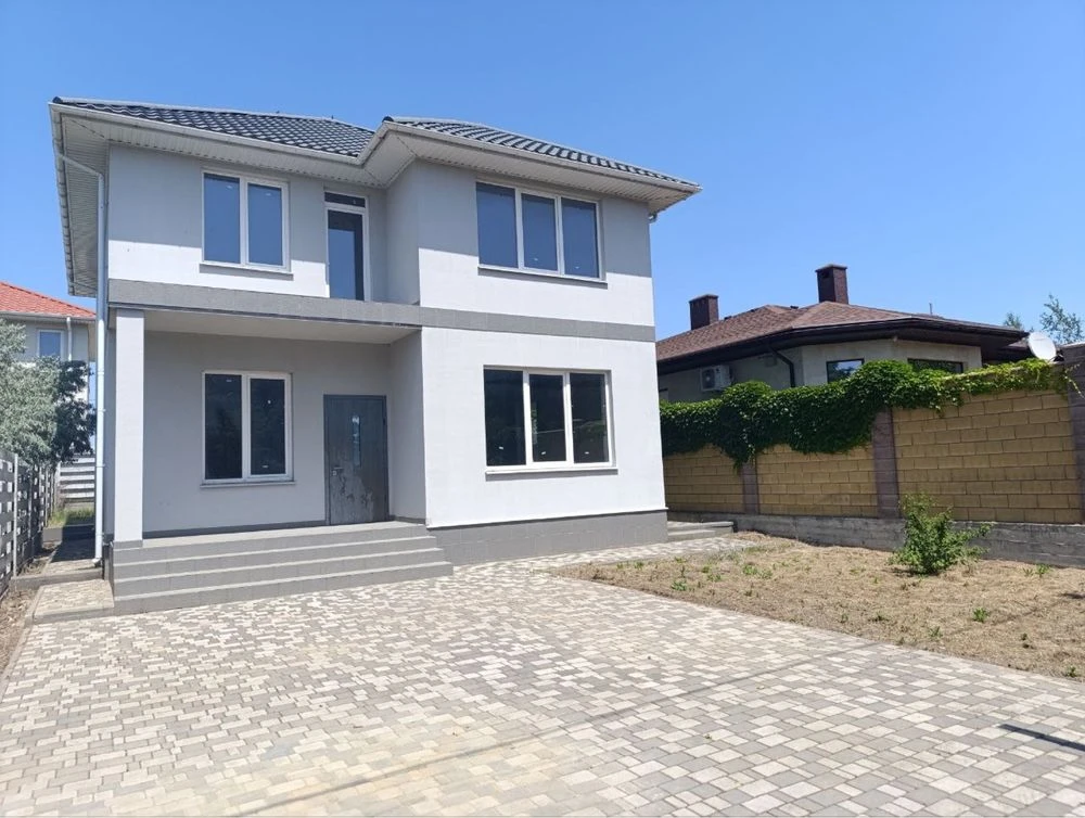 Продам свой дом ,Добрый Хутор ,от Киевского раена 5 км.  Све