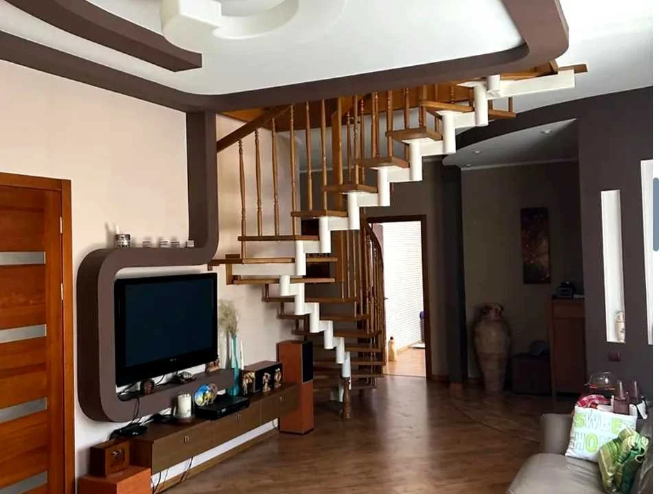 Будинок. Харків, Золотарівський пров.