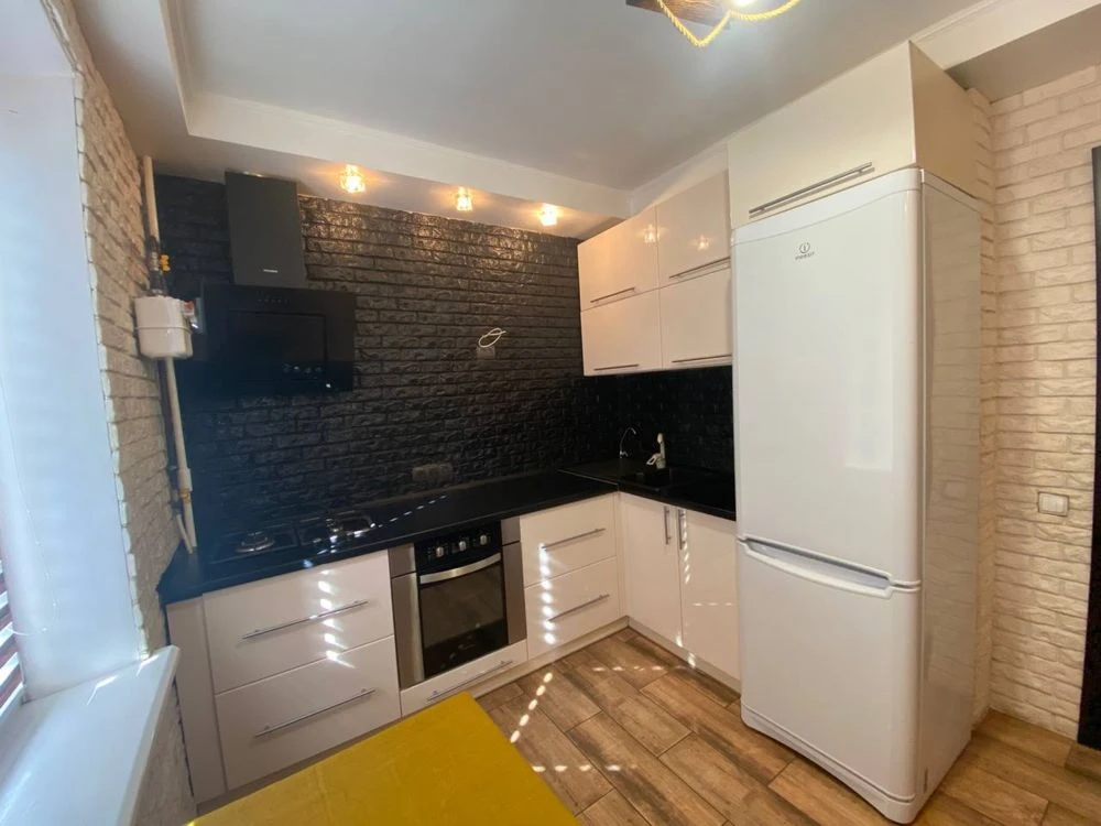Продам 1к квартира Парус Гидропарковая