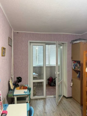Продам 3к. Чешку, ЖМ Придніпровськ, Лівий берег.