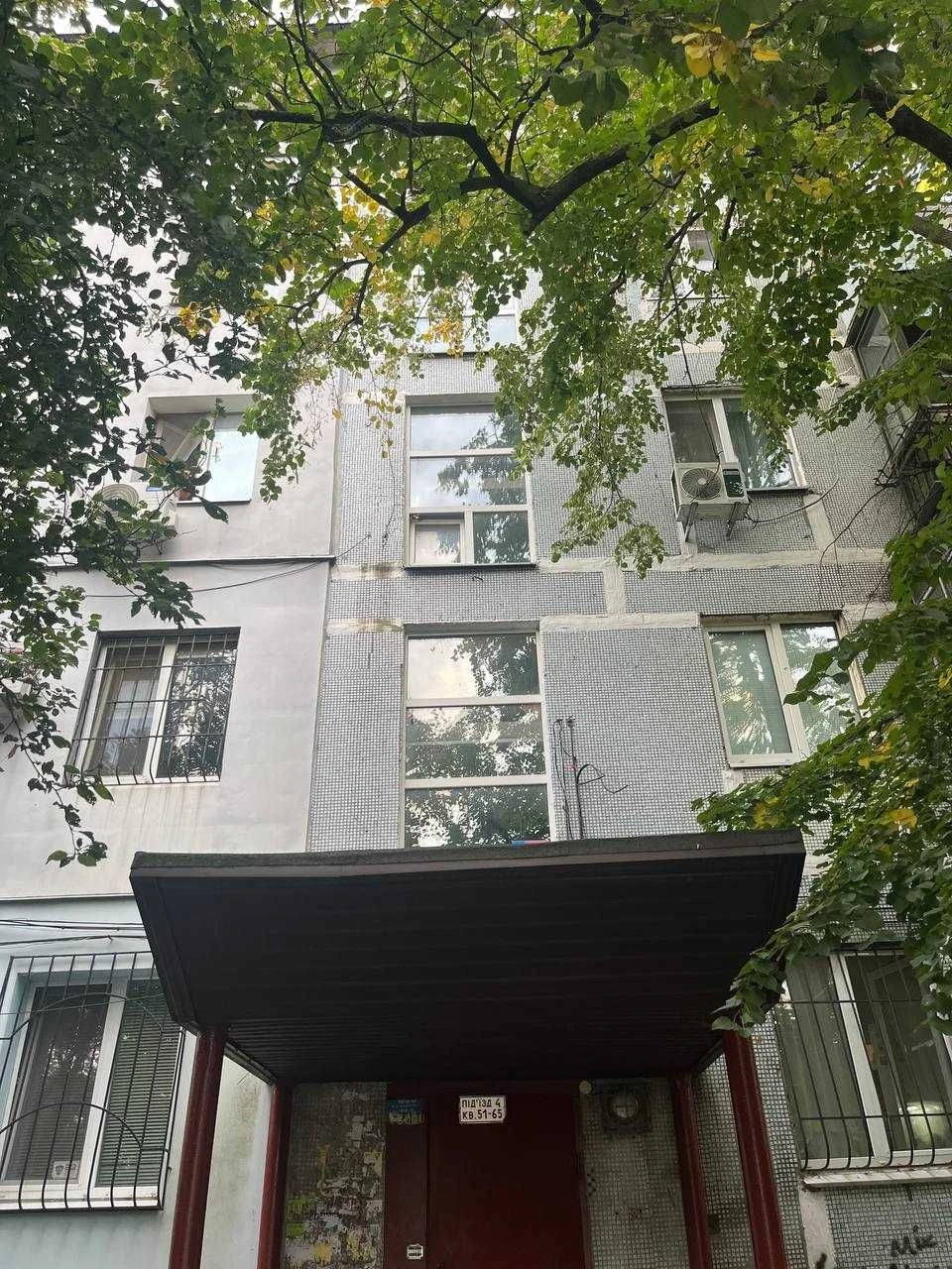 Продам 1 кімнатну квартиру С Ковалевської (Калиновая) р-к Об