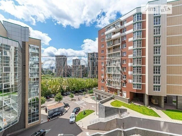 Sale of 3-room apartment 85 sq. m on Saperne Pole st. 12 • ID 347