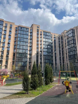 Продам  2 кімнатну квартиру ЖК Ривер Парк (Перемога) автоном