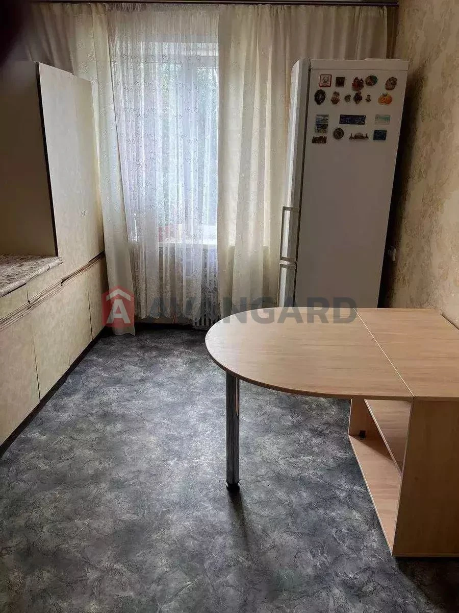 Продам 3-к квартиру біля Березинського ринку. 5 хв до ТРЦ Ка